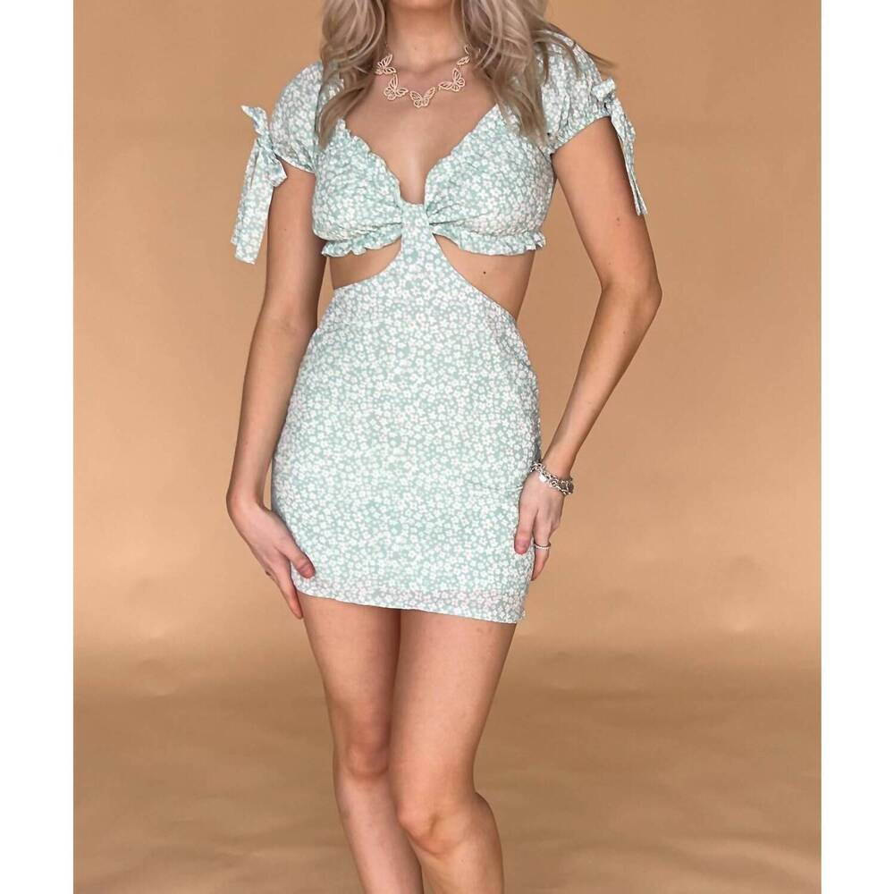 NEW CELLECCI angelina dress in green